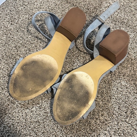 Nine West Blue Ruffle Sandals - Picture 2 of 4